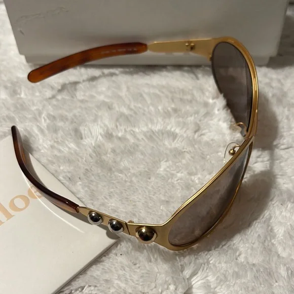 Chloé Sunglasses - Picture 7 of 8